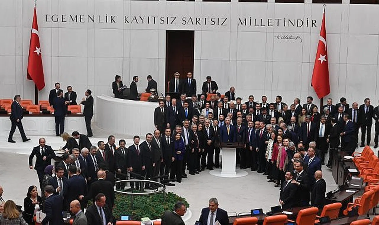 Bakan Uraloğlu: “21 yılda 198 milyar dolar yatırım yaptık”