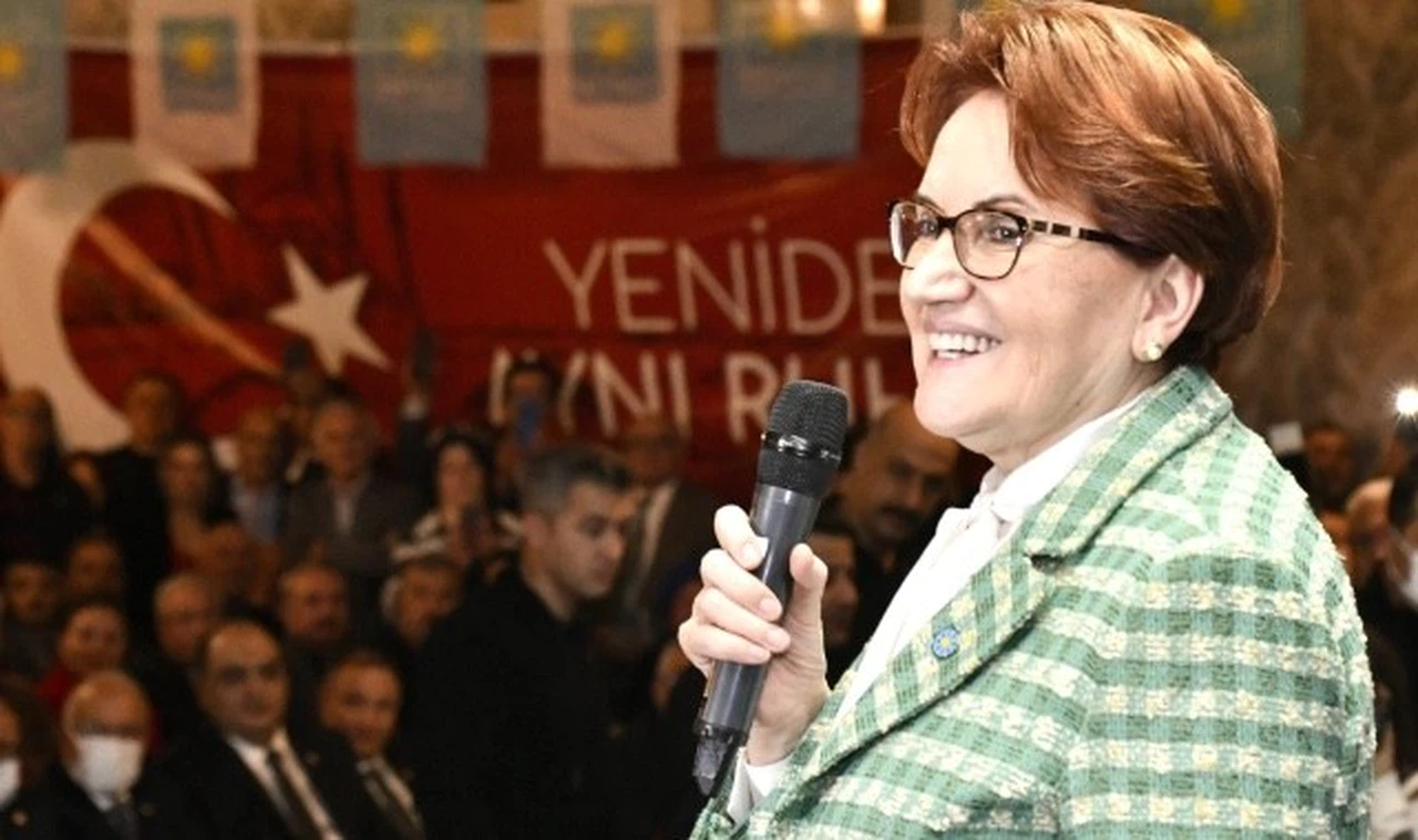 Akşener: “Önce belediyeleri alacağız, sonra 2028'de işaret ettiğimiz kişi Cumhurbaşkanı seçilecek“