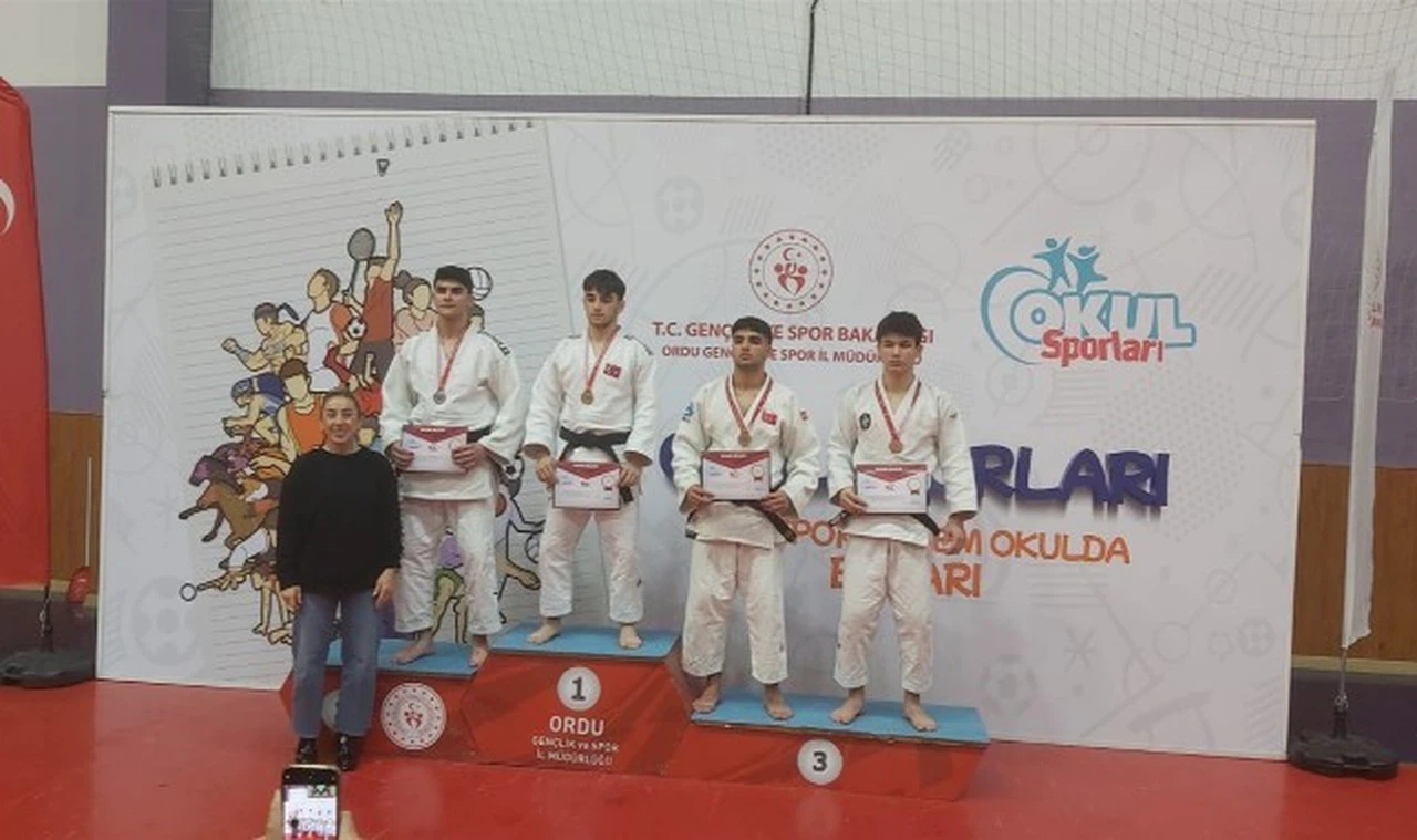 Sivas, Türkiye judo şampiyonasına damga vurdu