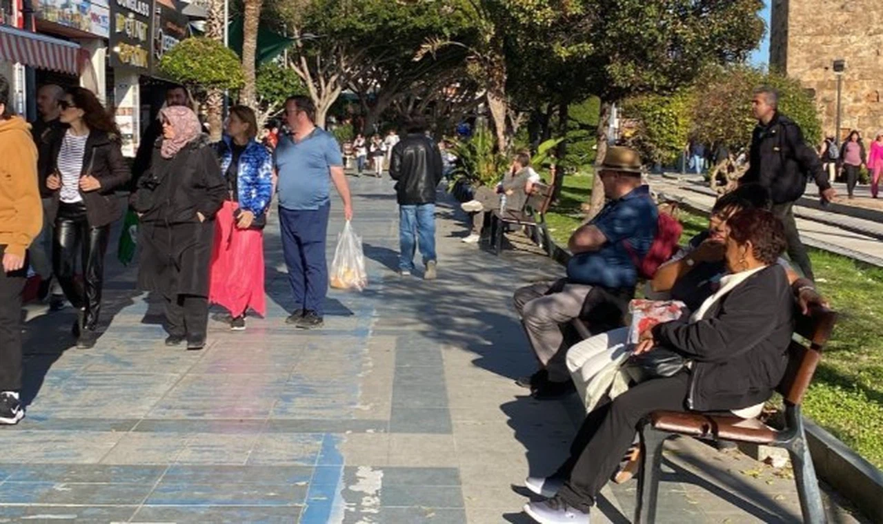 Akdeniz'de 4.7 büyüklüğünde deprem