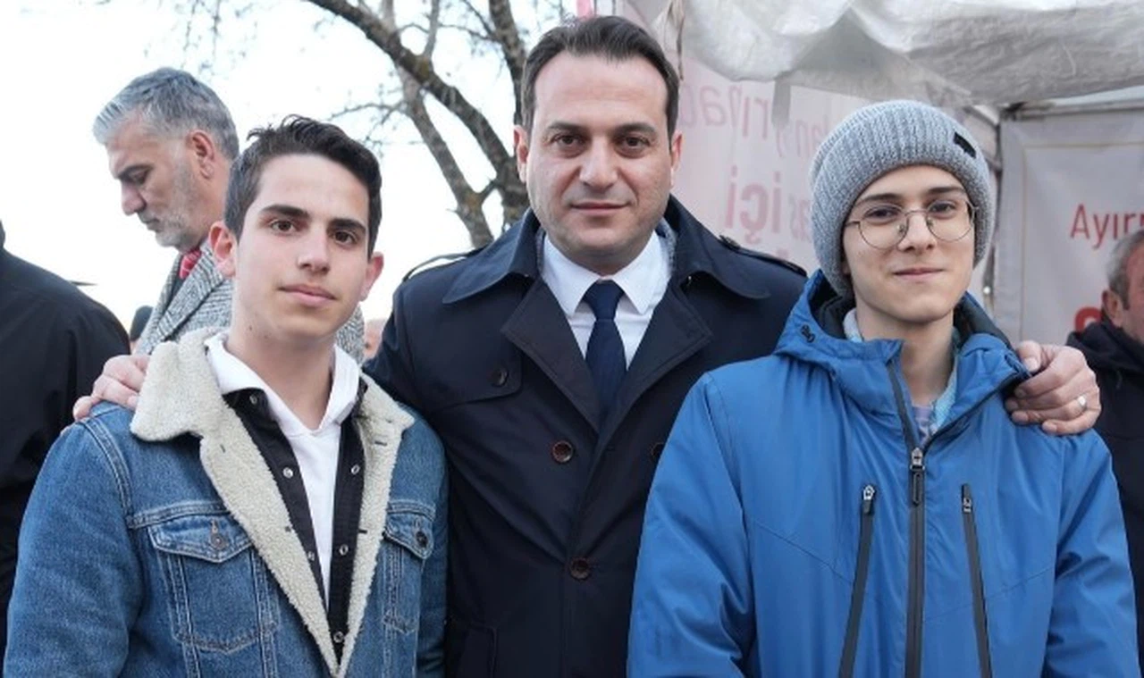 Reha Kars'tan öğrencilere müjde! projeler bitmiyor