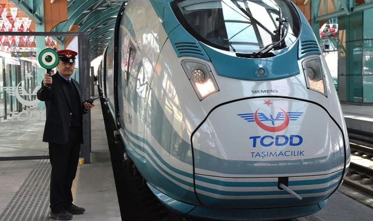 Sivas-İstanbul YHT direk sefer için sayılı günler kaldı