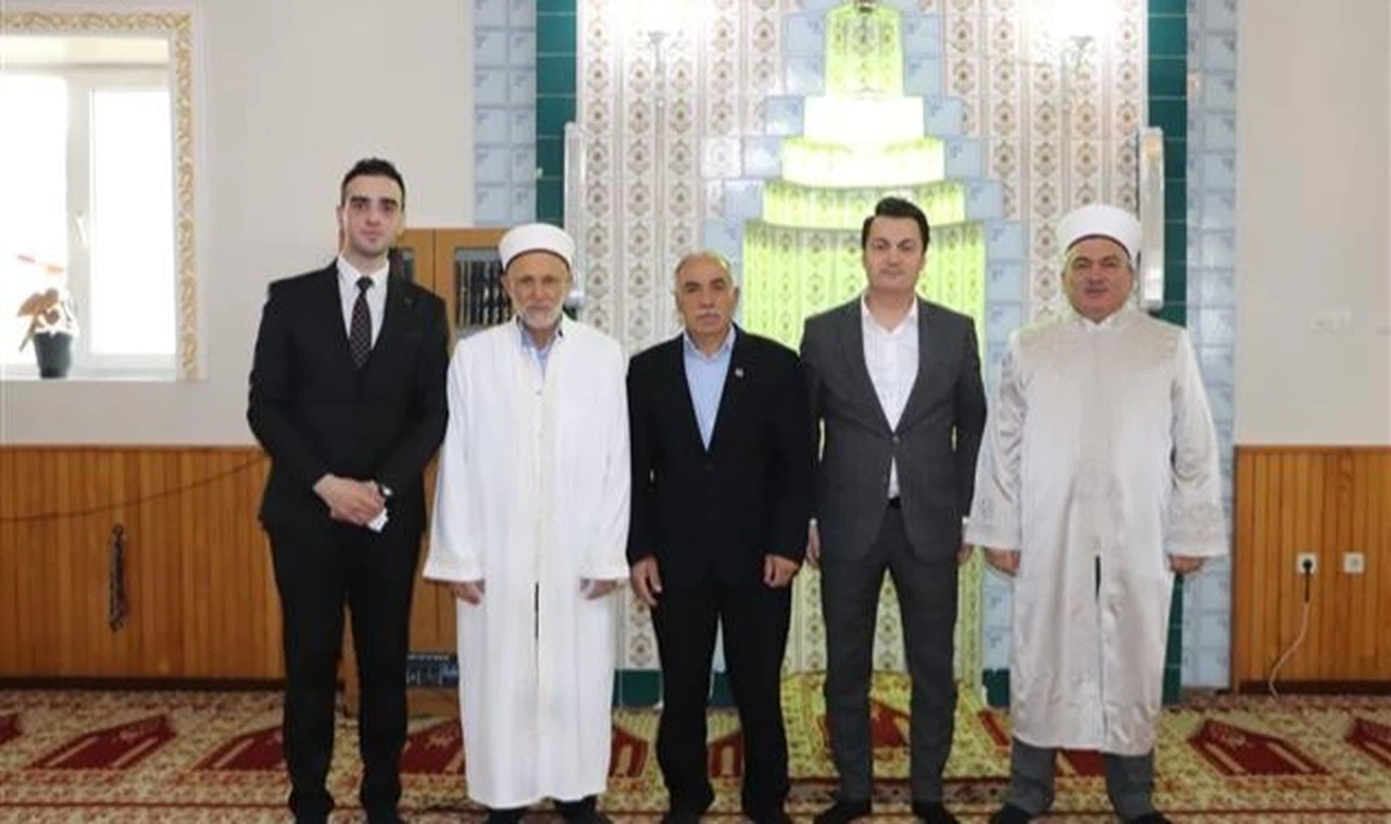 Köy ziyaretleri devam ediyor