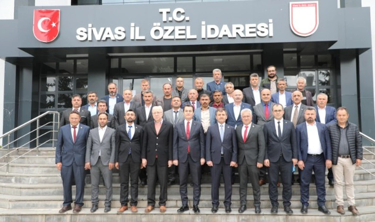 Köylere Hizmet Götürme Birliğinin yeni üyeleri seçildi