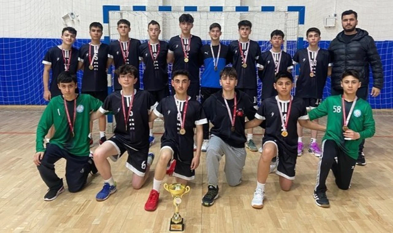 Sivas Gençlikspor Türkiye Şampiyonası'nda