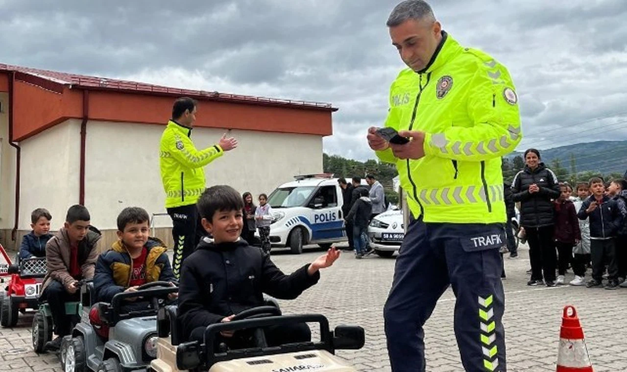 Yolların Kralı Olmaz, Yolların Kuralı Olur!