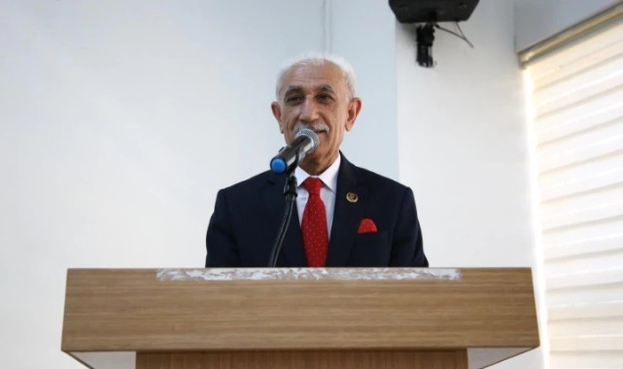 Belediyespor'da Başkan Ahmet Polat oldu