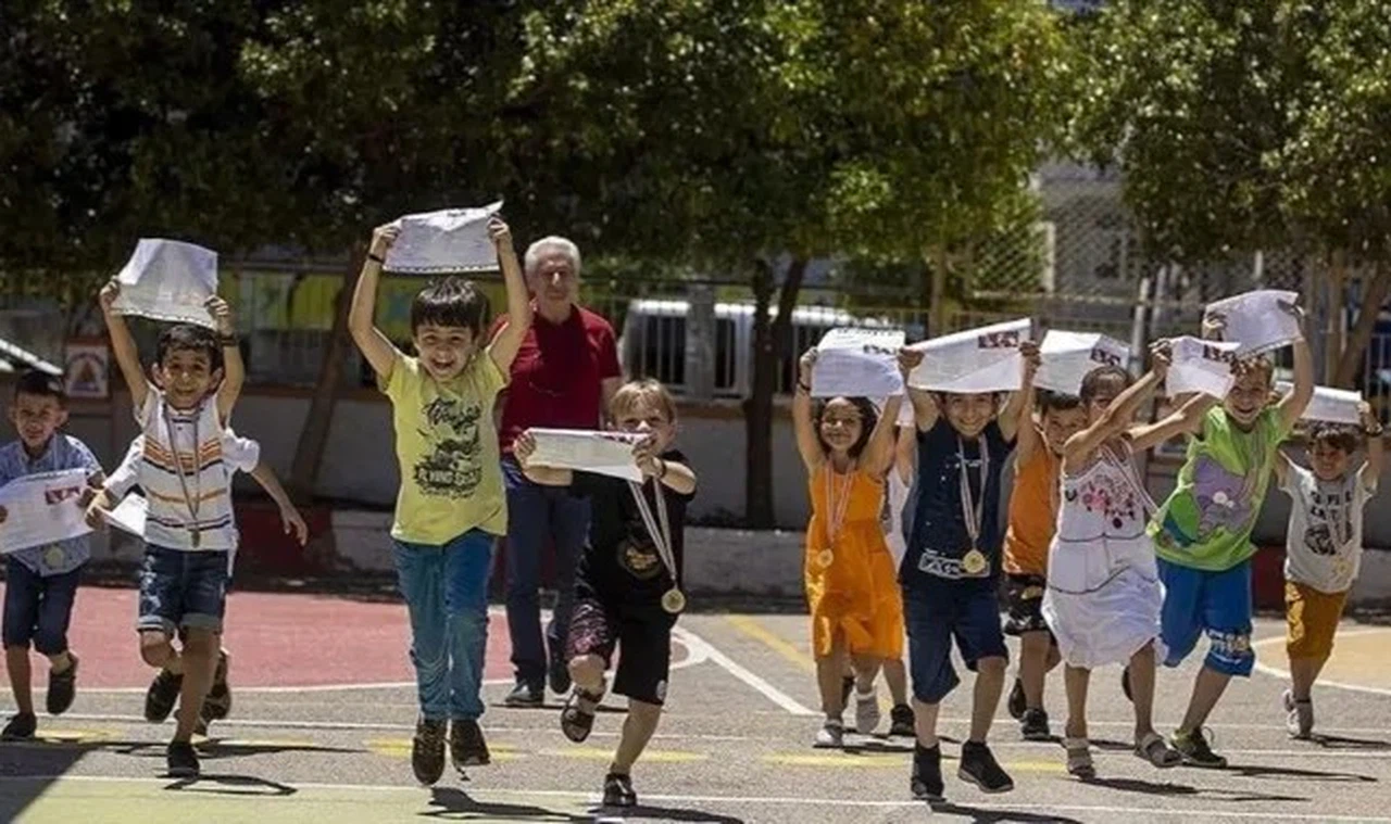 Eğitimci Koçak'tan öğrencilere yaz tatili önerileri