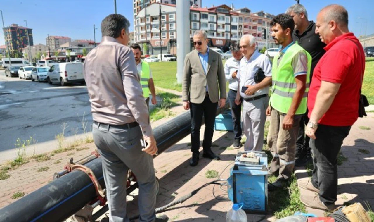 Sivas Belediyesi'nde altyapı çalışmaları tam gaz