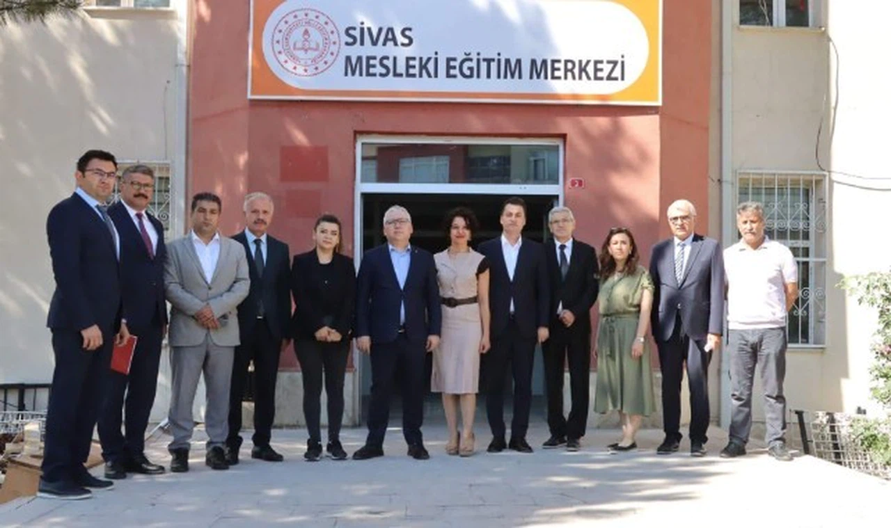 Sivas Tuzlugöl'de eğitim incelemesi