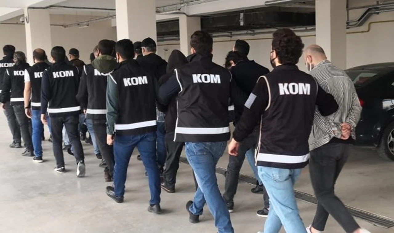 21 ilde FETÖ operasyonu