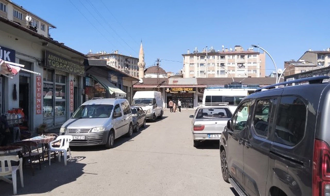 Eski Buğday Pazarı şimdi otopark alanı