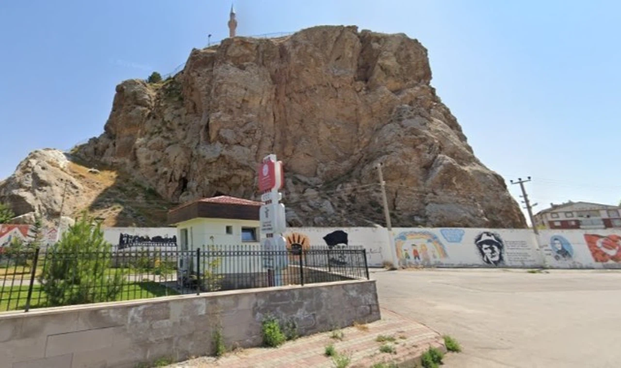 Sivas'ta bu fresk resimler Sivaslıların ilgisini çekiyor