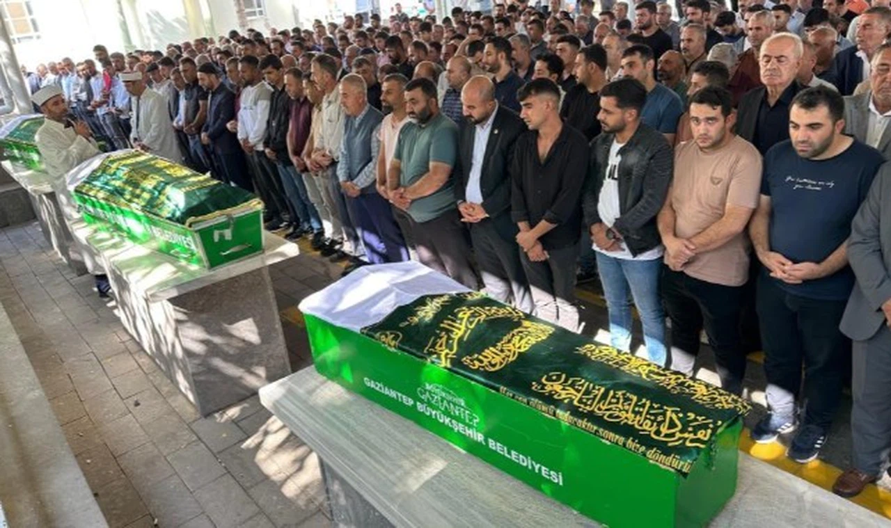 Cinnetle bir aile yok oldu