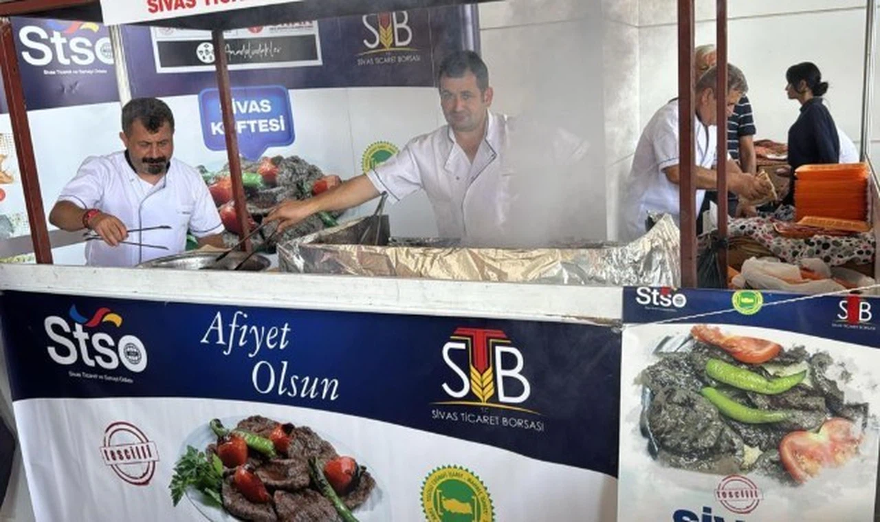 Sivas standı misafirlerini ağırladı