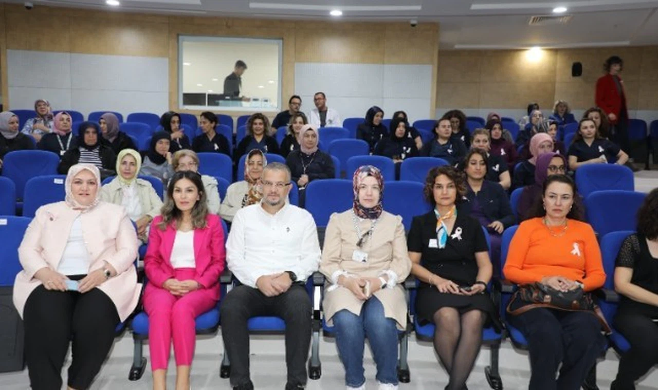 Sivas'ta meme kanseri anlatıldı