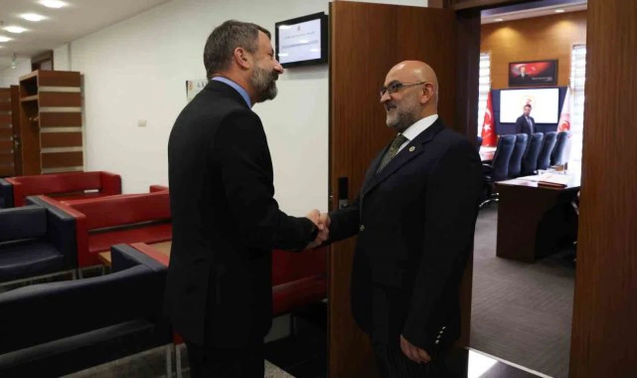 Cıngı; Çekya Büyükelçisi Petr Stepanek'i mecliste ağırladı