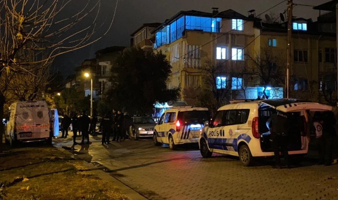 16 yaşındaki çocuk ailesi tarafından evde ölü bulundu