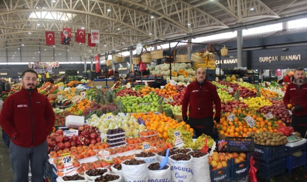 Sivas Hali'nde kış meyvesi bolluğu