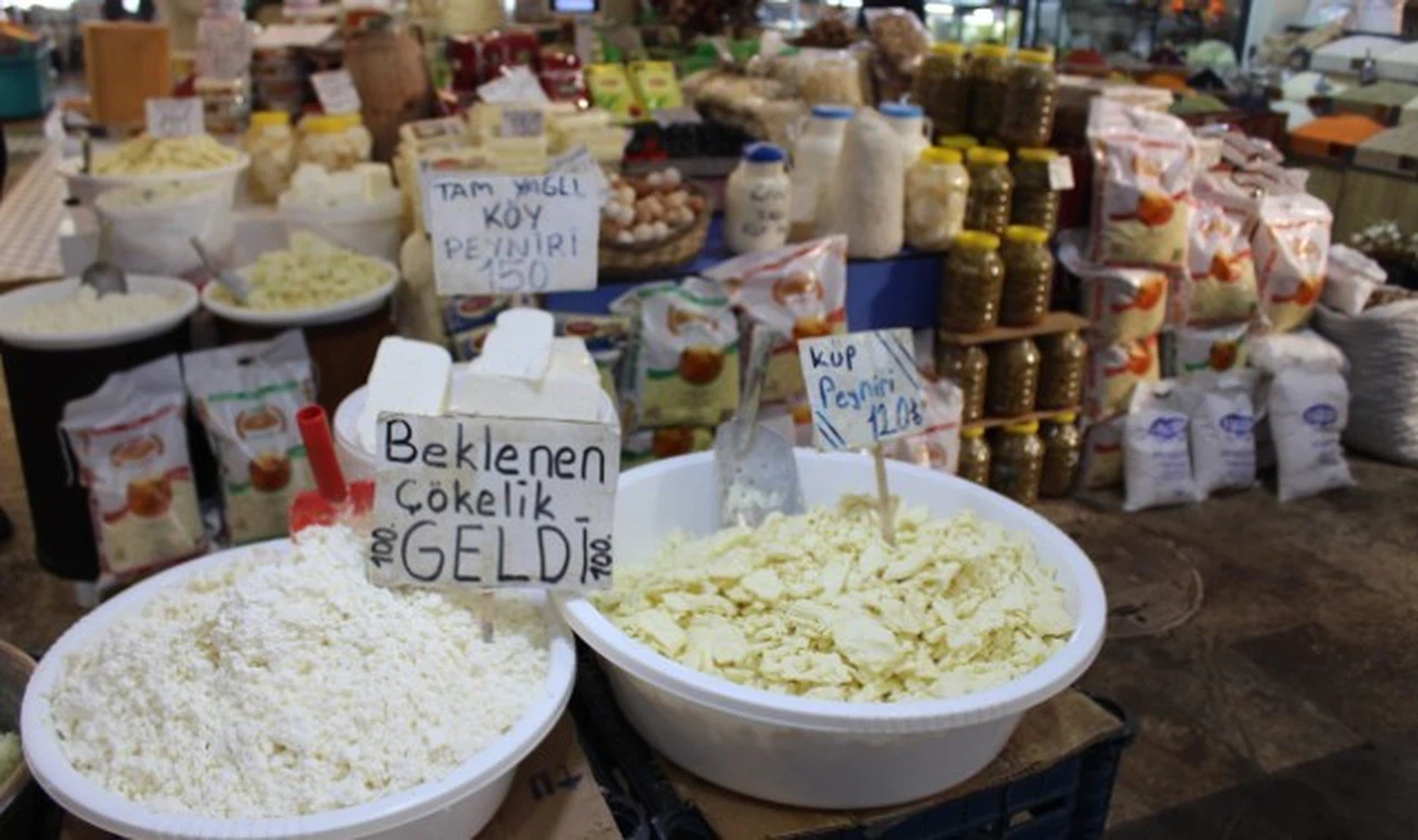 Sivas'ta yöresel peynirler hem ucuz hem de sağlıklı