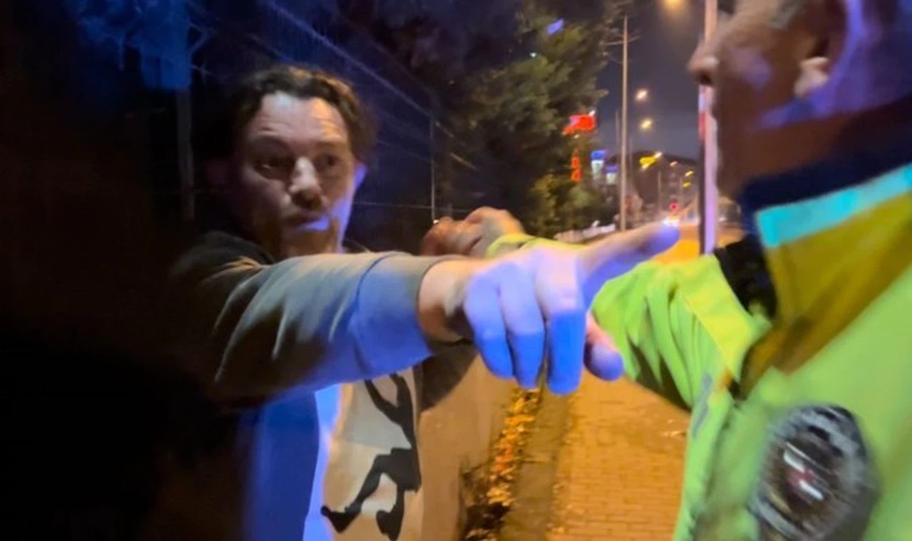 Yer Beğenin Dedi Ekiplere Böyle Saldırdı 