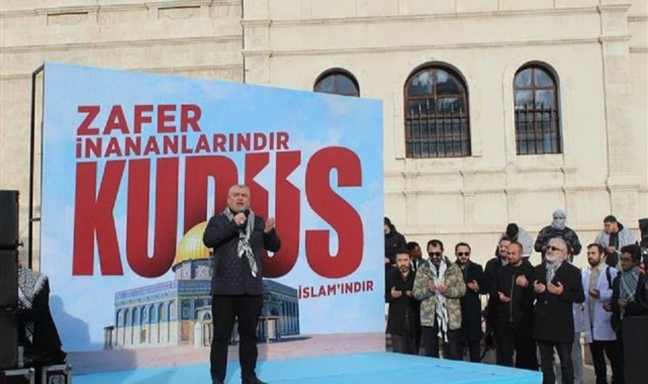 Sivas Müftüsü'nden Filistin'e dua