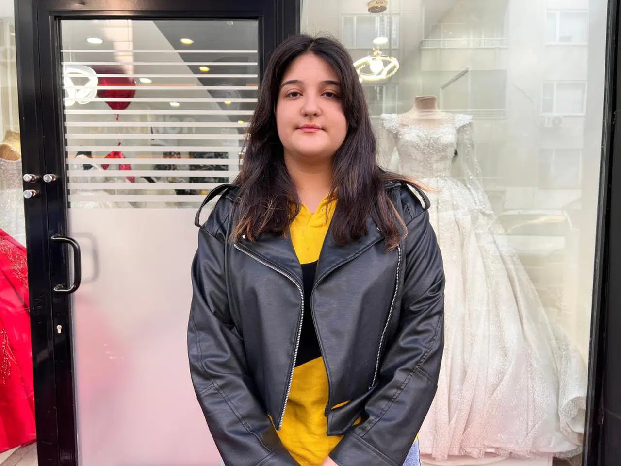 Enkazdan Selam Vererek Çıkmıştı