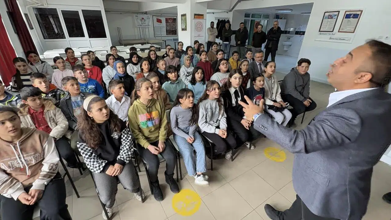 Müzikle Dünya Kültürü Keşfediliyor