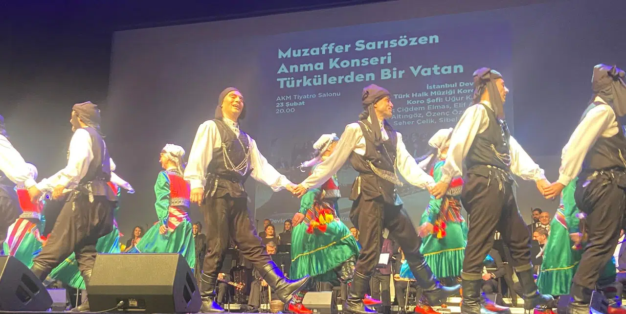 İstanbul Atatürk Kültür Merkezi'nde Sivas Ezgileri Yankılandı
