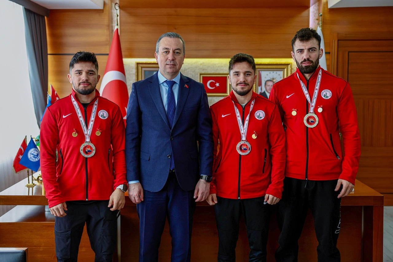 Sivas Belediyesi'nden Güreş Şampiyonluğu