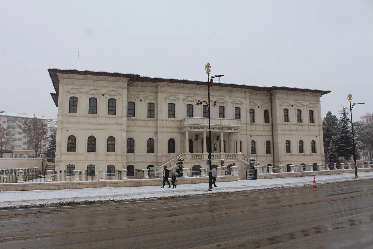 Sivas'ta Soğuk ve Yağışlı Hava Geliyor