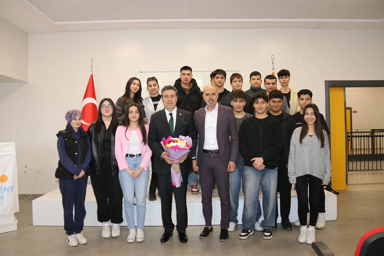 Sivas'ta teknokent koleji öğrenci buluşması