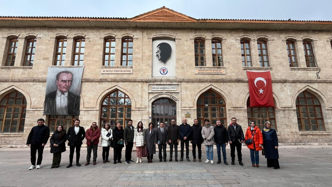 Sivas’ta Edebiyat Akademisi Etkinlikleri Sürüyor
