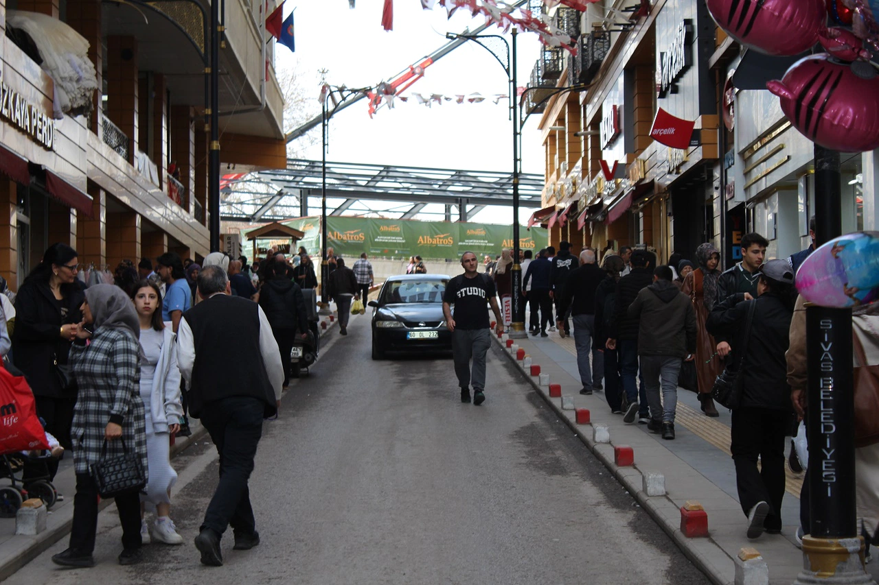 Sivaslının bayram pazarında bir değişiklik yok