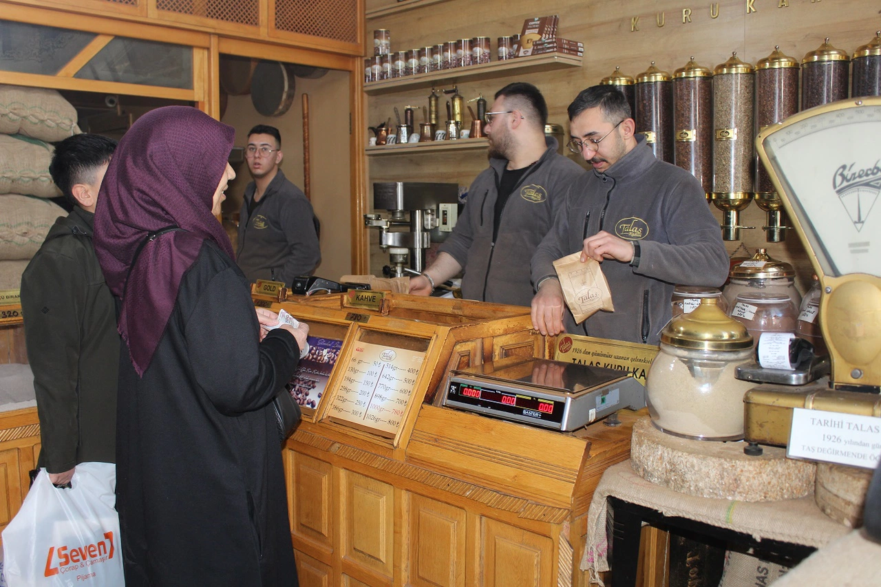 Sivas'ta Kahve Alışverişi Zirveye Ulaştı