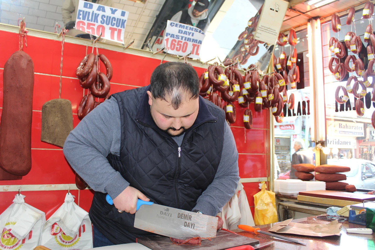 Sivas'ta Gençler Pastırmayı Tercih Etmiyor