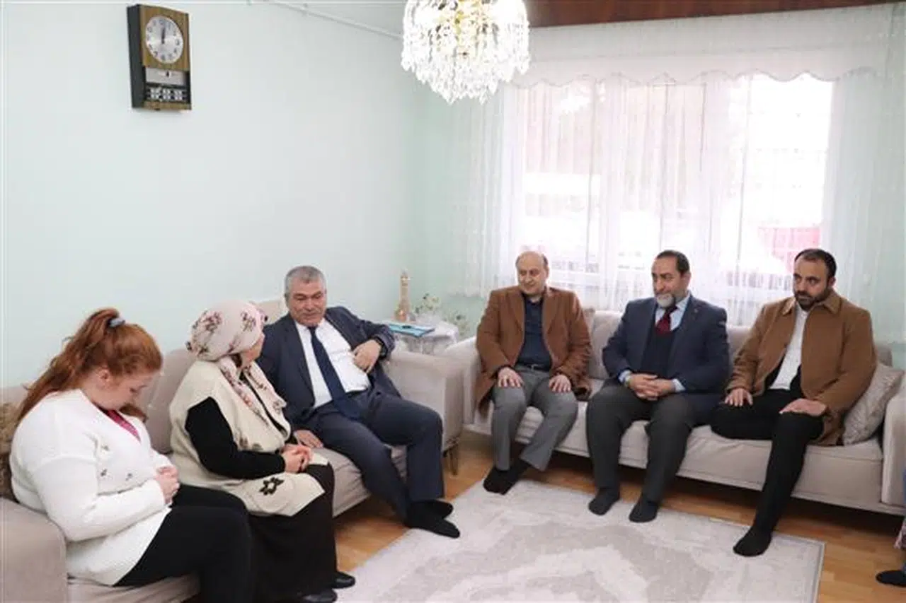 Müftü Altunkaya'dan şehit ailesine vefa ziyareti