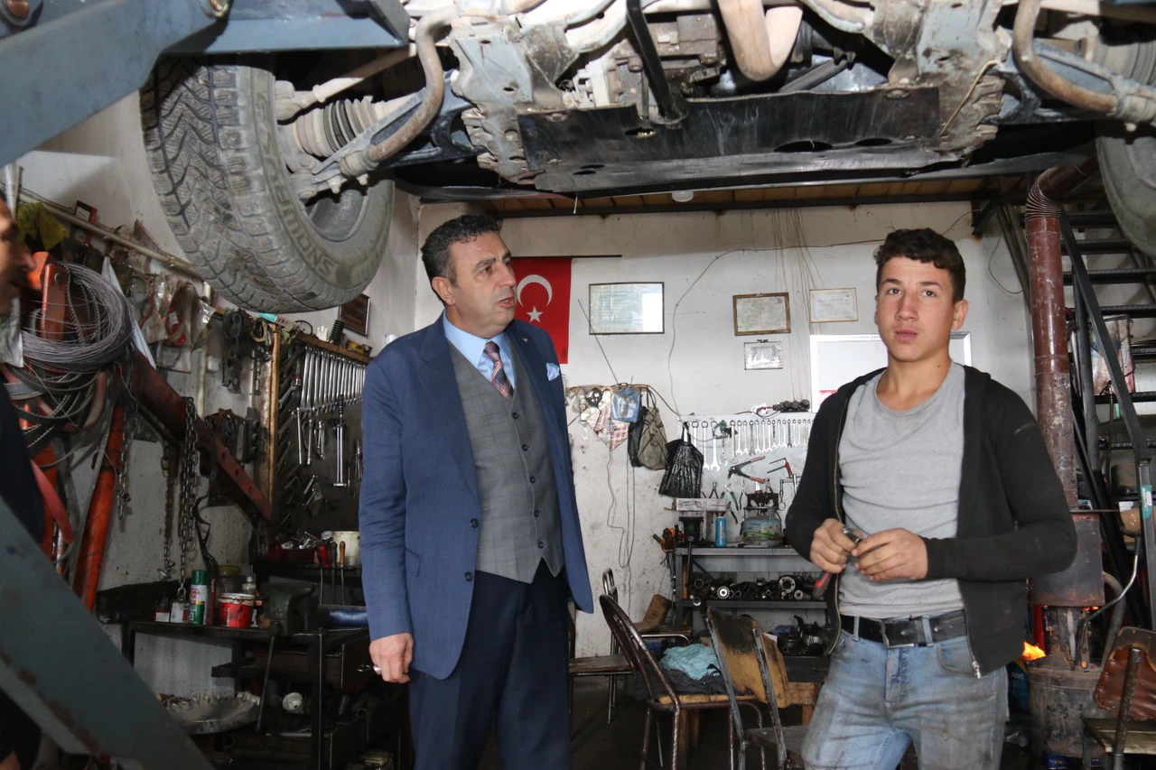 Demirgil: Emek daima kutsaldır