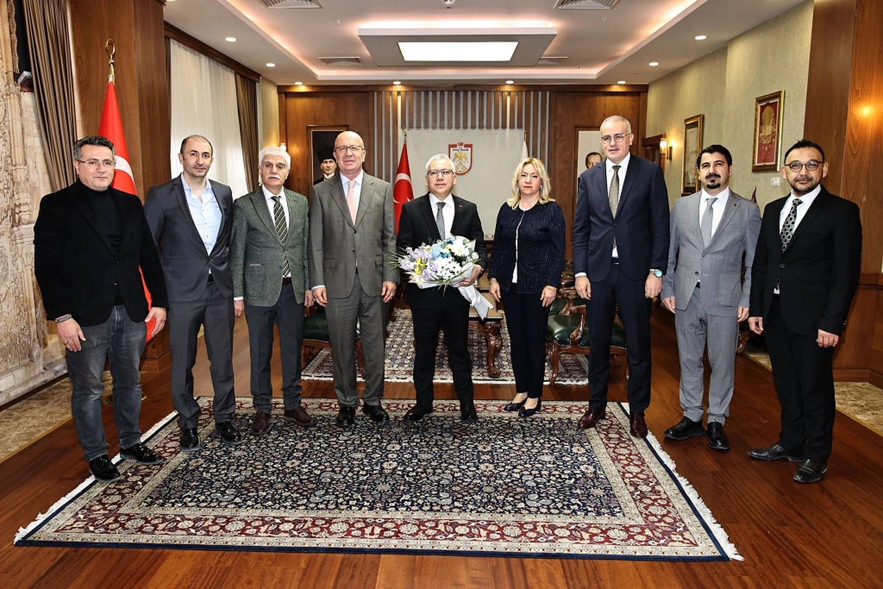 Sivas Valisi Yılmaz Şimşek ile turizm zirvesi