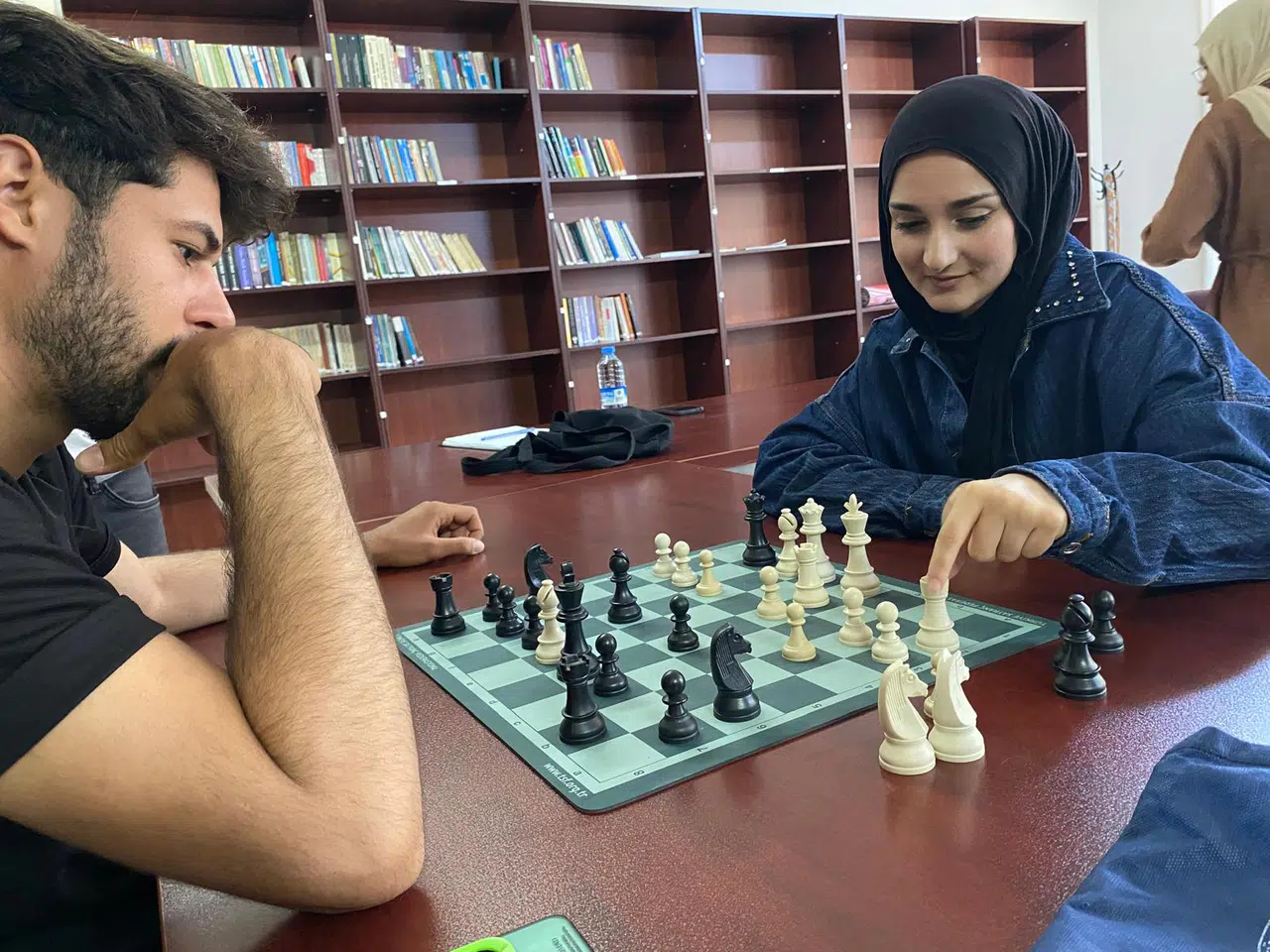 Üniversitelilerde final öncesi şenlik