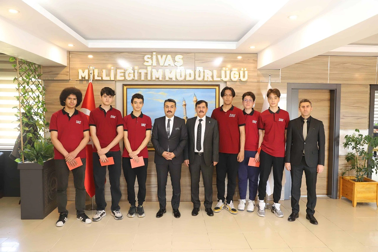 Başarılı öğrencilere Erdoğan'dan övgüler