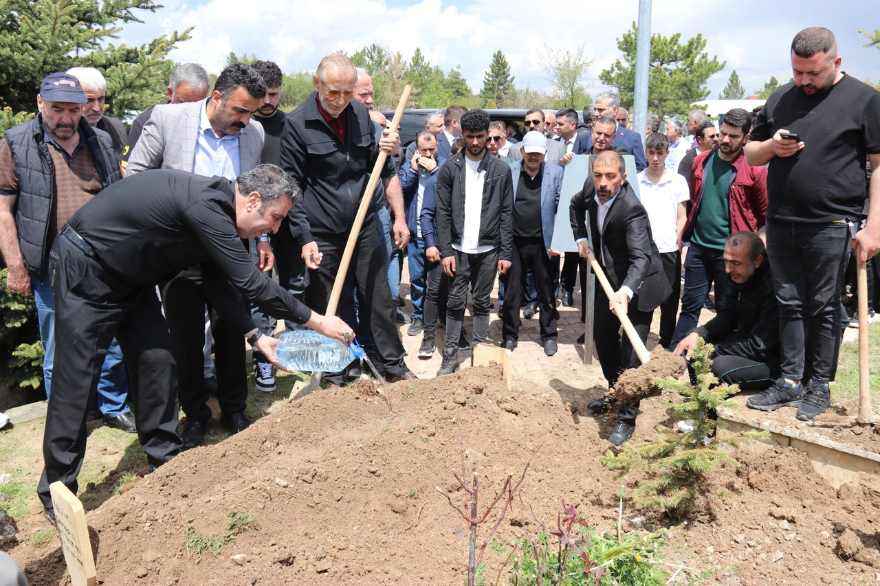 SESOB Başkanı Hakan Demirgil’in acı günü
