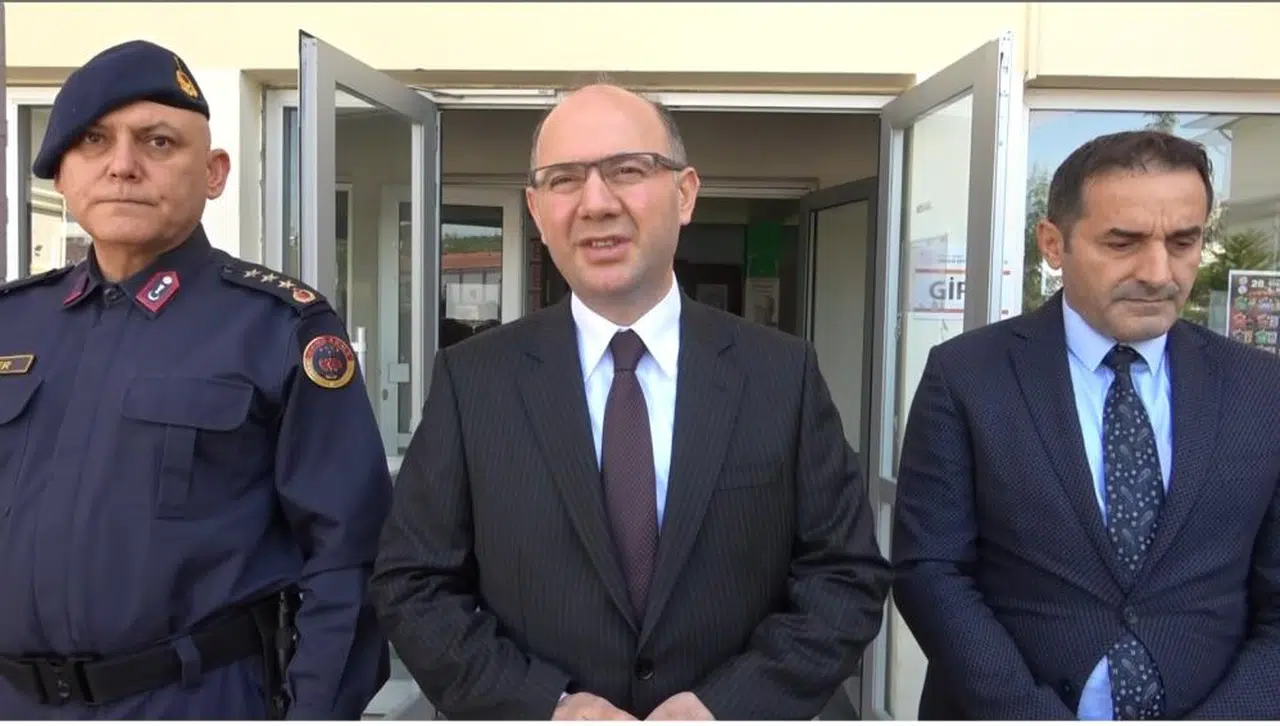 Okul personeli lisede iki kişinin canına kıydı