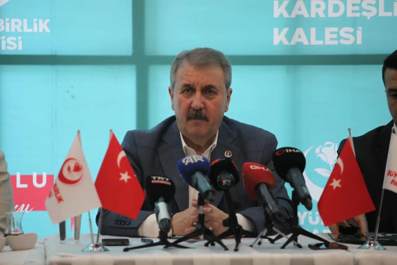 İki suç için o ceza geri getirilmelidir