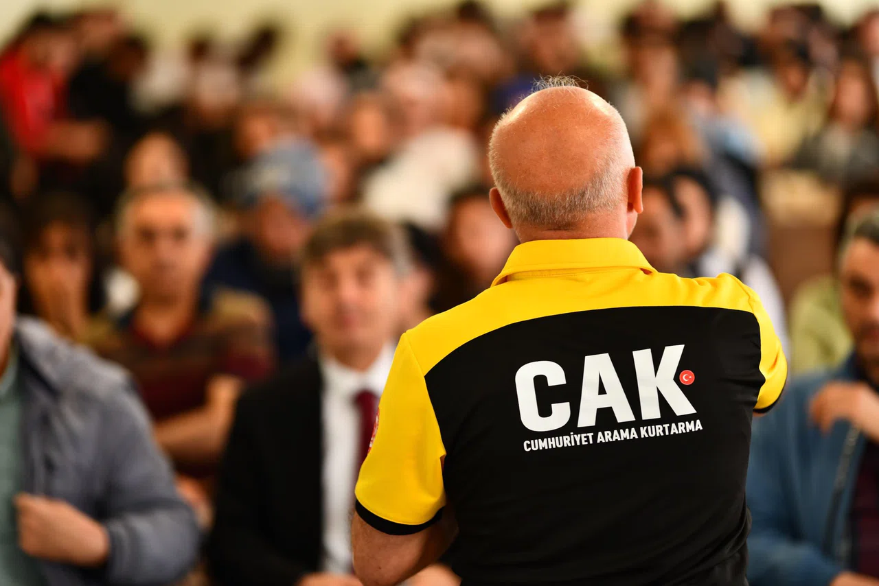 Şarkışla’da öğrencilere Afet Bilinci Farkındalık Eğitimi verildi