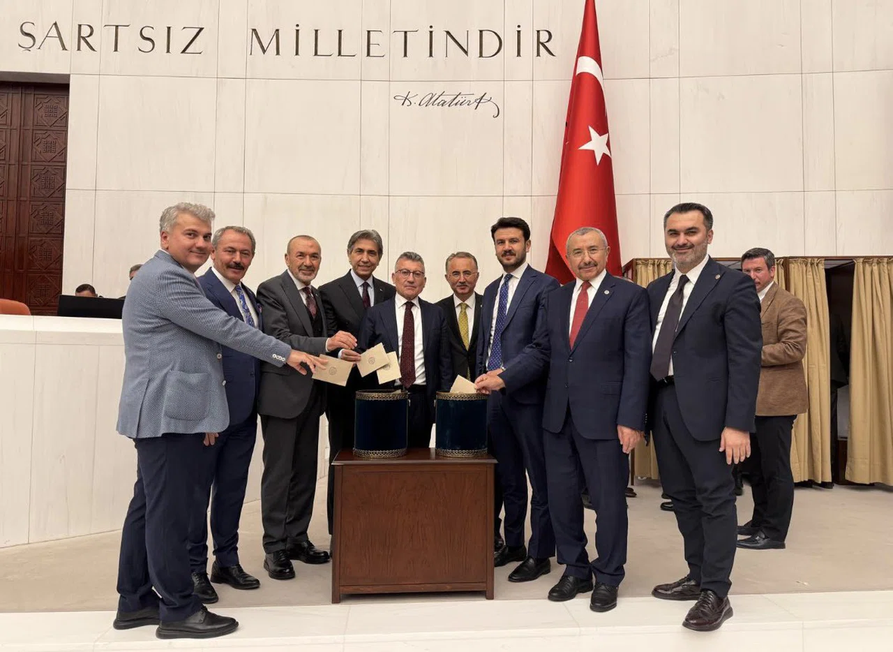 Abdullah Güler Paylaştı! HSK'nın Yeni Üyeleri Kimler Oldu?