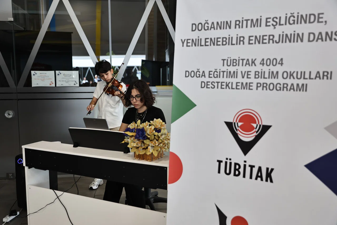 Sivas'ta kesilen kurdele geleceğe umut oldu