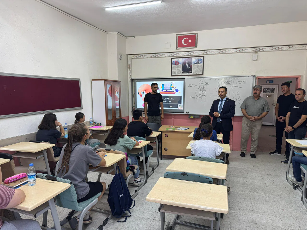 Başarıya Giden Yolda Öğrencilere Moral Mesajı