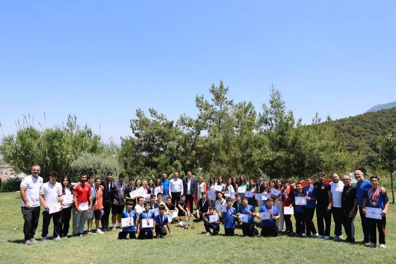 Sivas’tan Manisa’ya Uzanan Gurur Tabloları