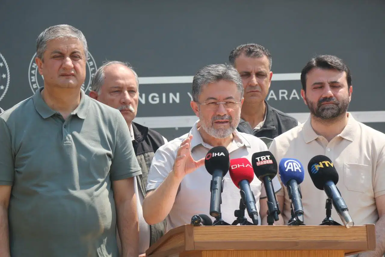 Bakan Yumaklı'dan Orman Yangınlarına Kritik Açıklama